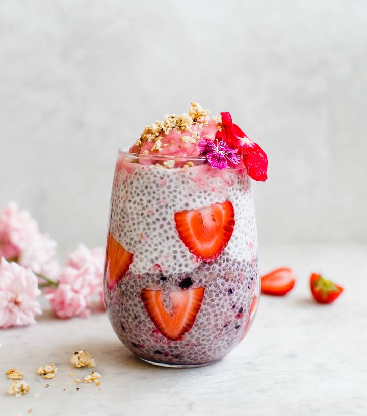 To make chia seed smoothie, soak chia seeds in water for 15 to 20 minutes.