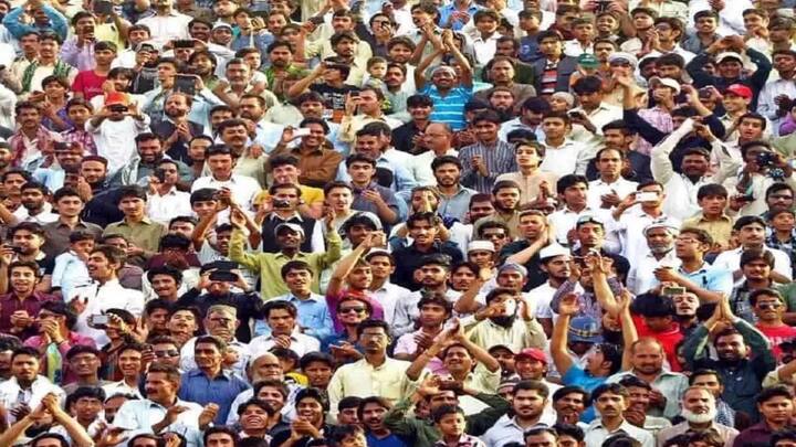 इसके साथ ही इस योजना में वही लोग लाभ ले सकते हैं. जो साल 2011 की जनगणना में नामांकित किए गए हो.