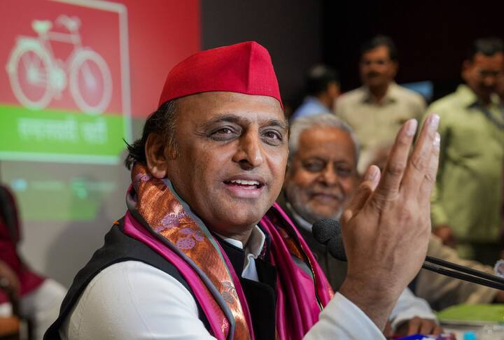 इंद्रजीत सरोज के मुताबिक,