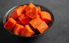 ਦਿਲ ਦੀ ਬਿਮਾਰੀ ਤੋਂ ਲੈਕੇ ਪ੍ਰੋਸਟੇਟ ਕੈਂਸਰ ਤੱਕ ਰਾਮਬਾਣ ਆਹ ਪੀਲਾ ਫਲ, ਨਹੀਂ ਪਤਾ ਹੋਣਗੇ ਇਸ ਦੇ ਅਣਗਿਣਤ ਫਾਇਦੇ