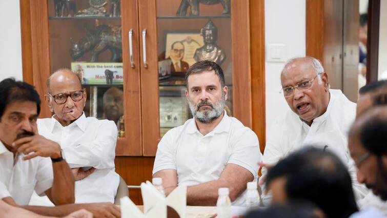 Congress West Bengal President Rahul Gandhi Mallikarjun Kharge Meeting Rahul, Kharge To Meet Bengal Congress Leaders Today, Selection of Next State President on Cards