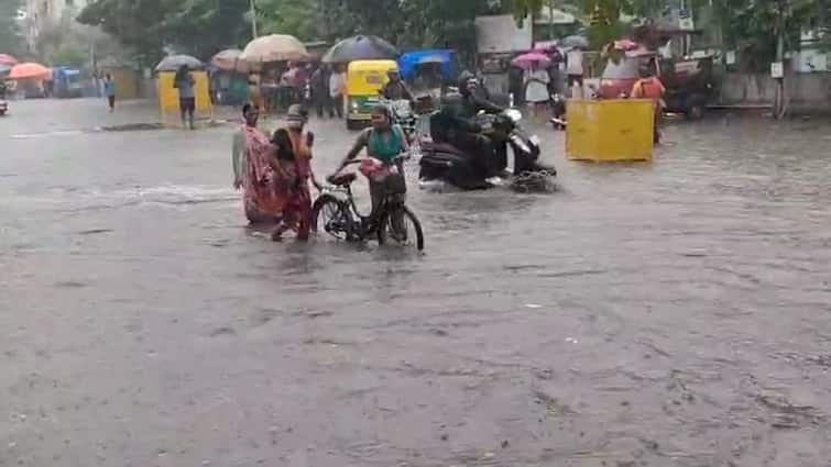 gujarat state disaster management monsoon guidelines precautions રાજ્યમાં મેઘતાંડવને ધ્યાનમાં રાખીને ગુજરાત સરકારે માર્ગદર્શિકા જાહેર કરી, આ બે નંબર પર કોલ કરવાથી મળશે મદદ