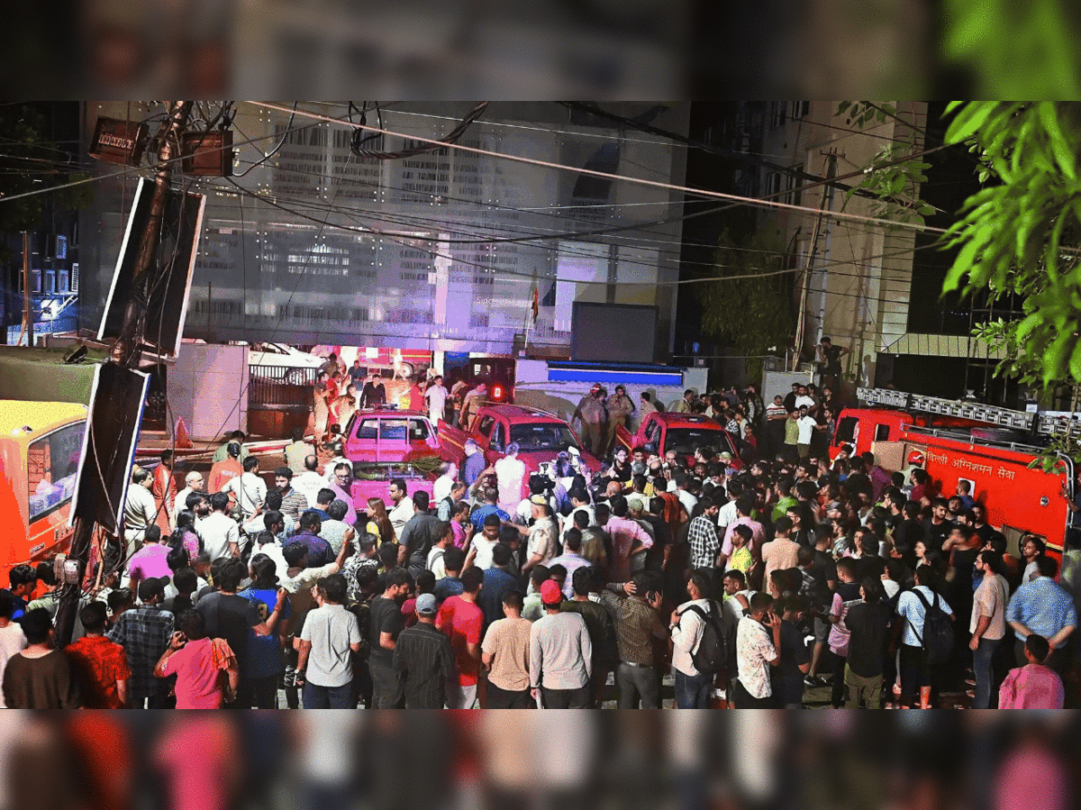 दिल्ली यूपीएससी छात्रों की मौत: एमसीडी ने 13 आईएएस प्रशिक्षण केंद्रों को सील कर दिया, भारी बारिश से 3 लोगों की मौत हो गई