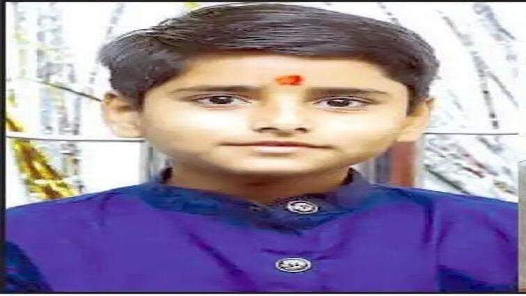 Rajkot News A student studying in class 4 collapsed after vomiting presumed to have died of a heart attack Heart Attack: રાજકોટમાં ધો.4માં ભણતો વિદ્યાર્થી ઉલટી બાદ ઢળી પડ્યો, હાર્ટ એટેકથી મોતનું અનુમાન