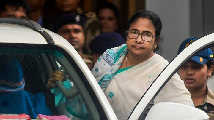 बैठक छोड़कर जा चुकीं पश्चिम बंगाल की मुख्यमंत्री ममता बनर्जी के बारे में सुब्रमण्यम ने कहा की उन्होंने लंच से पहले बोलने का निवेदन किया था, जिसे एक्सेप्ट भी कर लिया गया था, लेकिन राज्यों के हिसाब से उनकी बारी दोपहर में आती है.