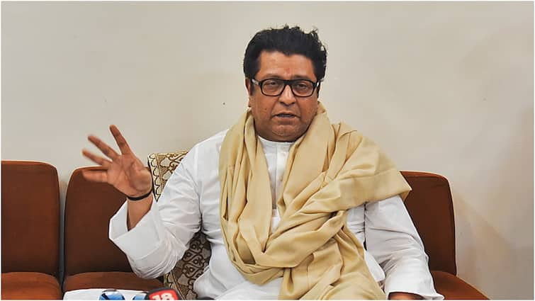 mns chief raj thackeray slammed deputy cm ajit pawar on pune flood issue पुणे बाढ़ को लेकर नगर निगम का अधिकारी सस्पेंड, अजित पवार को राज ठाकरे ने दी ये चुनौती