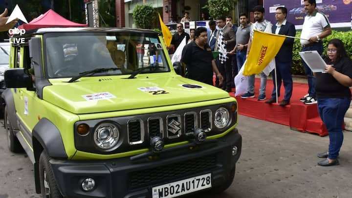 Kolkata On Wheels: কলকাতায় হয়ে গেল কার ব়্যালি – দ্য ইন্ডিয়ান অয়েল কলকাতা অন হুইলসের সপ্তম কর্পোরেট কার ট্রেজ়ার হান্ট ২০২৪। রবিবার গোটা শহর জুড়ে চলল এই কার ব়্যালি।