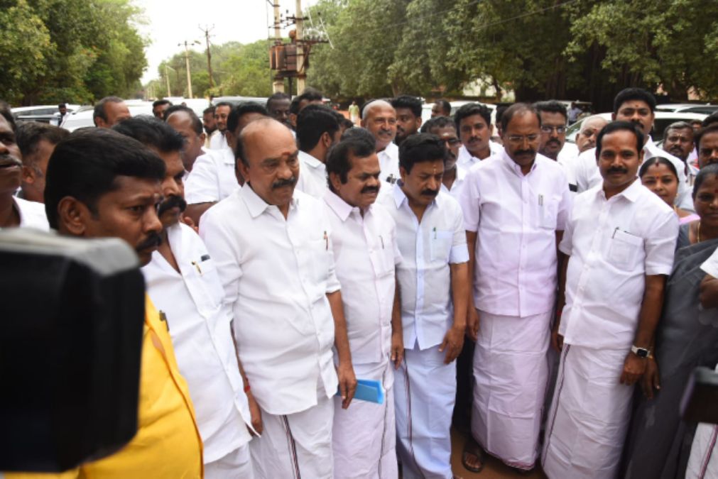 தமிழகத்தில் சட்ட ஒழுங்கு சீர்கெட்டு உள்ளது - அதிமுக முன்னாள் அமைச்சர் சிவி சண்முகம்