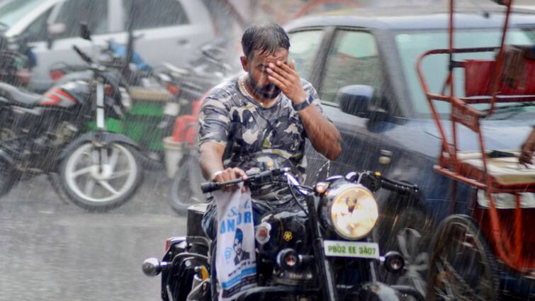 Haryana Punjab Weather Update Today 29 July IMD Rain Alert Mausam Samachar Haryana-Punjab Weather: हरियाणा-पंजाब में उमस भरी गर्मी से कब मिलेगी राहत? बारिश को लेकर IMD ने जारी किया अलर्ट