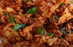 Mushroom Pakoda : மொறு மொறுவென மஷ்ரூம் பக்கோடா.. மழைக்காலத்தில் சாப்பிட அருமையாக இருக்கும்!