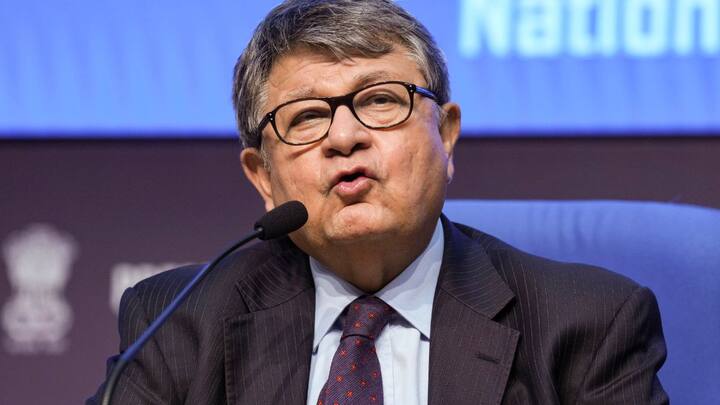 नीति आयोग के उपाध्यक्ष सुमन बेरी ने कहा कि पीएम मोदी ने बैठक में पापुलेशन कंट्रोल गरीबों को जीरो लेवल पर लाने की और उसे पूरी तरह से समाप्त करने को लेकर चर्चा की.