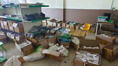 'पहले आओ पहले पाओ', रतलाम में एक-तिहाई कीमत पर पुस्तकें और ड्रेस मुहैया कर रही प्रशासन