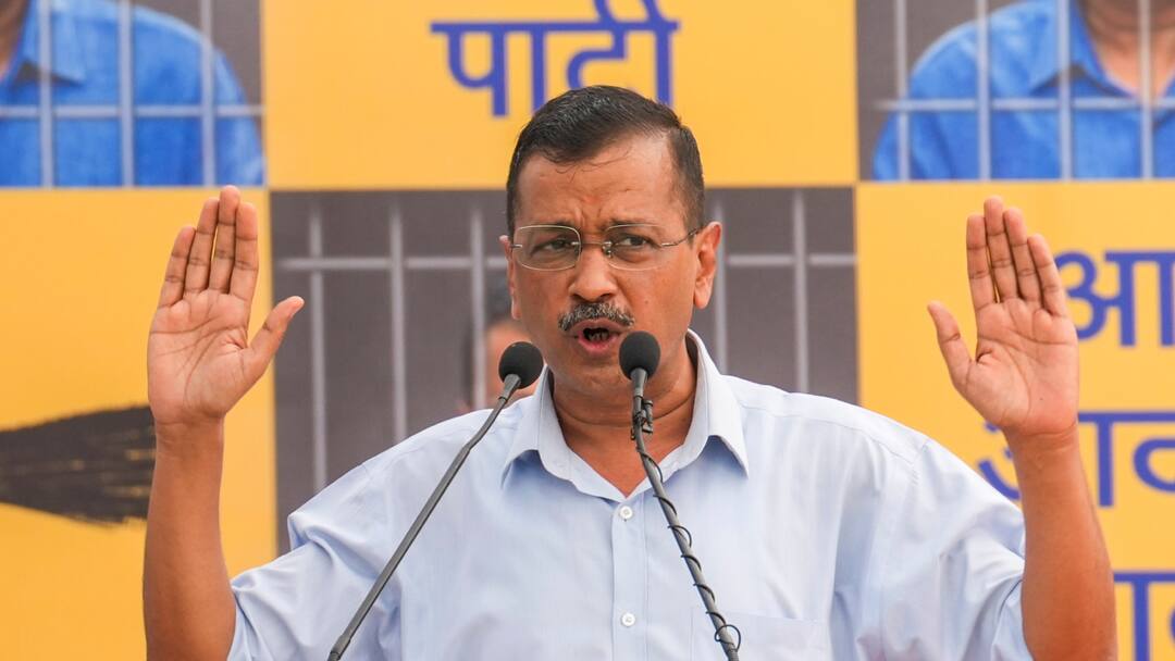 Delhi AAP rally live updates congress sp tmc leader speech in india alliance meeting against arvind kejriwal arrest at jantar mantar Delhi AAP Rally Live: अरविंद केजरीवाल के समर्थन में रैली, अखिलेश यादव बोले, 'हमें पूरा भरोसा है कि न्याय मिलेगा'