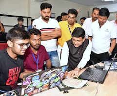 In Pics: इंदौर नगर निगम अब AI का इस्तेमाल कर भरेगा ऊंची उड़ान, बच्चों ने किया ये कमाल