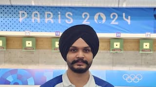 Sarabjot Singh: விவசாயி மகன்..கால்பந்து.. துப்பாக்கிச் சுடுதல்.. பாரீஸ் ஒலிம்பிக்கில் வெண்கலம்!யார் இந்த சரப்ஜோத் சிங்?