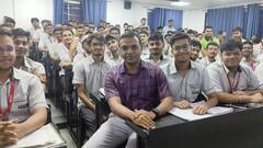 NEET स्टूडेंट्स को कोटा कलेक्टर ने दिया बड़ा संदेश, कहा- 'मां-बाप को जरूर दें समय क्योंकि...'