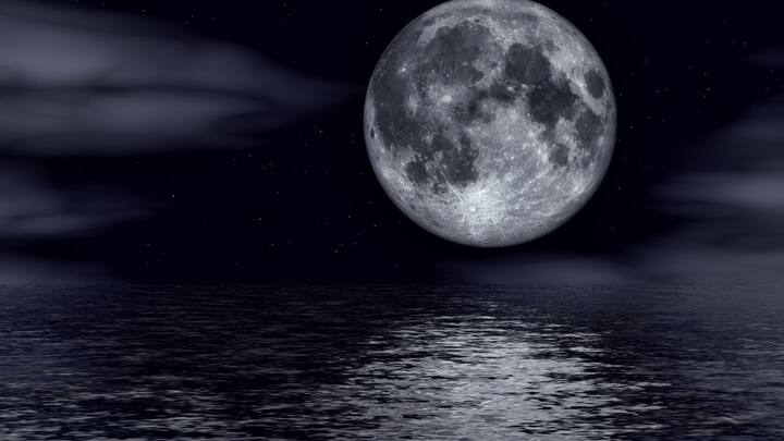 শ্রাবণ মাসের অমাবস্যায় শিব-শক্তি ও অন্যান্য দেব-দেবীর পুজোর জন্য অত্যন্ত উপযুক্ত দিন। মনে করা হয় এই তিথিতে পুজো ও দেব-দেবীর স্তোত্র পাঠ করলে প্রসন্ন হন পূর্বপুরুষরা।(ছবি সৌজন্য-পিক্সাবে)