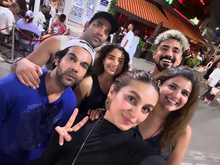 वहीं एक्ट्रेस हुमा कुरैशी ने बॉलीवुड के पॉपुलर एक्टर राजकुमार राव के साथ वेकेशन की कुछ तस्वीरें अपने इंस्टाग्राम अकाउंट पर शेयर की हैं.