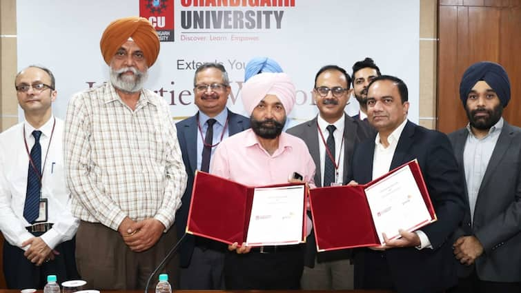 Chandigarh University partners with PwC to offer real world focused MBA course in Applied Finance चंडीगढ़ यूनिवर्सिटी ने एप्लाइड फाइनेंस में वास्तविक दुनिया पर केंद्रित MBA कोर्स के लिए PWC के साथ की साझेदारी