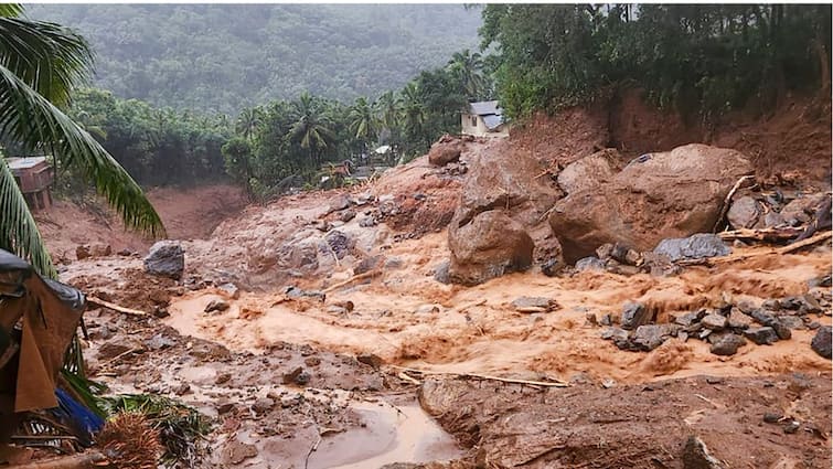 Wayanad Landslides: Villagers Battle Floods As Rescue Efforts Face Major Challenges— Video Wayanad Landslides: Villagers Battle Floods As Rescue Efforts Face Major Challenges— Video