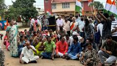 छत्तीसगढ़: पेयजल की समस्या पर लोगों का भड़का गुस्सा, निगम दफ्तर का घेराव, कांग्रेस ने भी दिया समर्थन