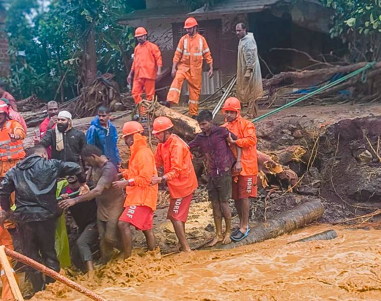 116 dead in Wayanad landslide so far UNICEF claims 60 lakh children in South Asia are at risk વાયનાડ ભૂસ્ખલનમાં અત્યાર સુધીમાં 116 લોકોના મોત, UNICEF નો દાવો – સાઉથ એશિયામાં 60 લાખ બાળકો પર છે સંકટ