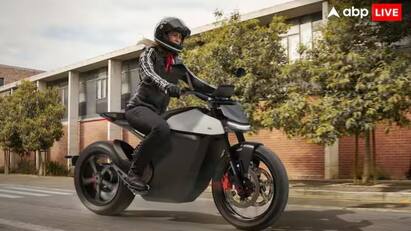 ola electric ceo bhavish aggarwal confirm in mumbai ev bike will launch next year Ola Electric Bike: ஓலாவின் முதல் எலெக்ட்ரிக் பைக் தயார்..! எப்போது சந்தைக்கும் வரும் தெரியுமா? சிஇஒ அறிவிப்பு