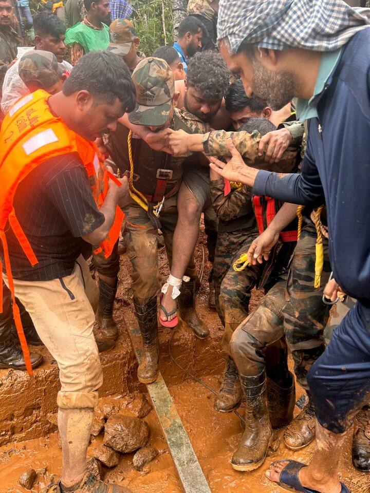 அதில் பிரபல சுற்றுலா தலங்களில் ஒன்றான வயநாட்டிற்கு வருடம் முழுவதும் பல மக்கள் வந்து போகிறார்கள்