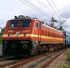 Government Jobs: 7951 ਦੀਆਂ ਅਸਾਮੀਆਂ ਨਾਲ ਰੇਲਵੇ 'ਚ ਬੰਪਰ ਭਰਤੀ ਸ਼ੁਰੂ, Last Date ਤੋਂ ਪਹਿਲਾਂ ਫਟਾਫਟ ਕਰ ਲਓ ਅਪਲਾਈ