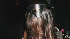 Suhana Khan: দামি ফোন হয়ে যায় দিব্যি, শাহরুখ কন্যার চুলের ক্লিপের দাম শুনে হতবাক সকলে