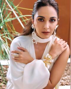 Kiara Advani Birthday: 'या' सुपरस्टारच्या सांगण्यावरून, कियारा अडवाणीने चित्रपटांमध्ये येण्यापूर्वी तिचे नाव बदलले, आता आहे बॉक्स ऑफिस क्वीन!