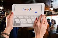 મફત સર્વિસ આપવા છતાં દર મિનિટે 2 કરોડ રૂપિયાની કમાણી કરે છે ગૂગલ