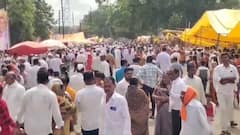 Ashadhi Wari 2024 : ज्ञानदेव तुकारामाच्या जयघोषाने नेवासानगरी दुमदुमली; पैस खांबाच्या दर्शनासाठी भाविकांची अलोट गर्दी