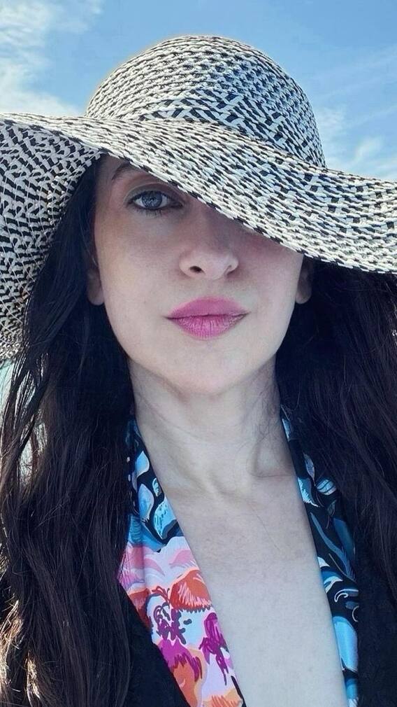 कपूर खानदान की इस लड़की की पति ने हनीमून पर कर दिया था नीलाम