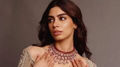Khushi Kapoor Photos: ఫ్యాషన్ షోలో తళుక్కున మెరిసిన ఖుషీ కపూర్..అక్క జాన్వికి పోటీనిచ్చేలా ఉందంటున్న నెటిజన్లు!