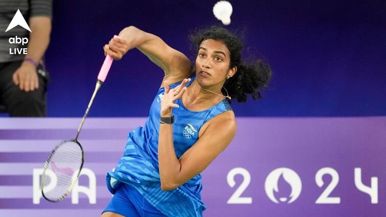 Paris Olympics 2024 PV Sindhu wins in  straight games enters round of 16 in womens badminton singles PV Sindhu: মাত্র ৩৪ মিনিটে প্রতিপক্ষকে উড়িয়ে ব্যাডমিন্টনের প্রি কোয়ার্টার ফাইনালে সিন্ধু