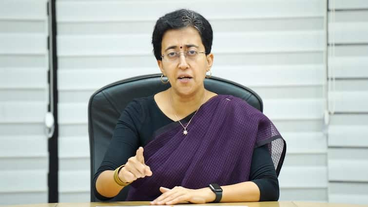 Old Rajendra Nagar Accident AAP Leader Minister Atishi Said Delhi government will be made Law for coaching Rajendra Nagar Accident: ओल्ड राजेंद्र नगर हादसे को लेकर दिल्ली सरकार सख्त, आतिशी बोलीं- 'कोचिंग के लिए...'