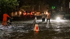 जल प्रलय ने मचाया कोहराम! दिल्ली से केरल तक हाहाकार, कहीं फटा बादल तो कहीं पानी में बहे लोग