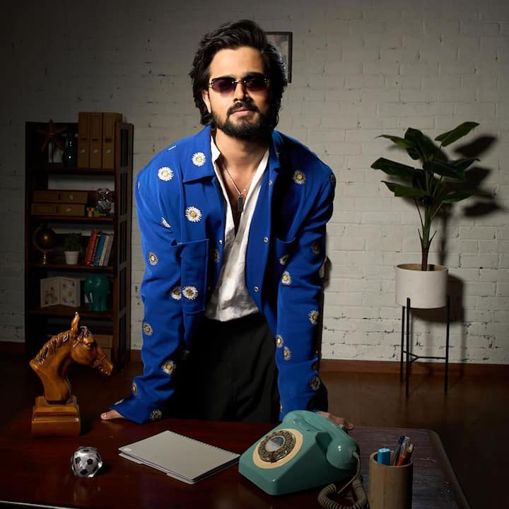 अगर आपने नहीं पहचाना तो हम बता देते हैं कि ये वो यूट्यूबर हैं. जिनका नाम इंडिया के सबसे अमीर यूट्यूबर्स की लिस्ट में शुमार है. बात कर रहे हैं भुवन बाम की. जो इन दिनों एक्टिंग की दुनिया में भी खूब नाम कमा रहे हैं.