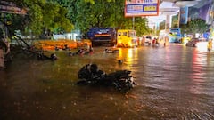 Vehicles Stuck, Traffic Hit & Roads Waterlogged As Heavy Rain Brings Delhi To Its Knees — In Pics