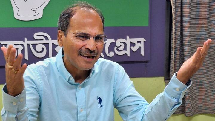 अधीर रंजन चौधरी ने यह भी कहा था कि उन्होंने चुनाव के बाद कांग्रेस को अपना इस्तीफा भेजा था, लेकिन किसी ने यह भी नहीं बताया कि इस्तीफा मंजूर हुआ है या नहीं.