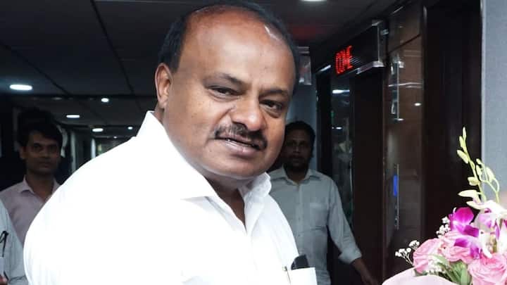 HD Kumaraswamy: एचडी कुमारस्वामी भारतीय जनता पार्टी पर भड़के हुए हैं. कुमारस्वामी ने साफ कहा है कि जेडीएस भाजपा की पदयात्रा में ना ही शामिल होगी और ना ही समर्थन देगी.