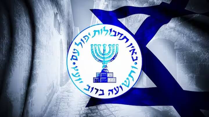 ઈઝરાયેલની જાસૂસી સંસ્થા મોસાદની શક્તિ અને ક્ષમતાને દુનિયા જાણે છે. તેહરાનમાં હમાસના રાજકીય નેતા ઈસ્માઈલ હાનિયાના મોતની ખૂબ ચર્ચા થઈ રહી છે. મોતનું કારણ ઈઝરાયલને જવાબદાર ઠેરવવામાં આવી રહ્યું છે, પરંતુ શું તમે મોસાદ અને ભારત વચ્ચેના સંબંધો વિશે જાણો છો.