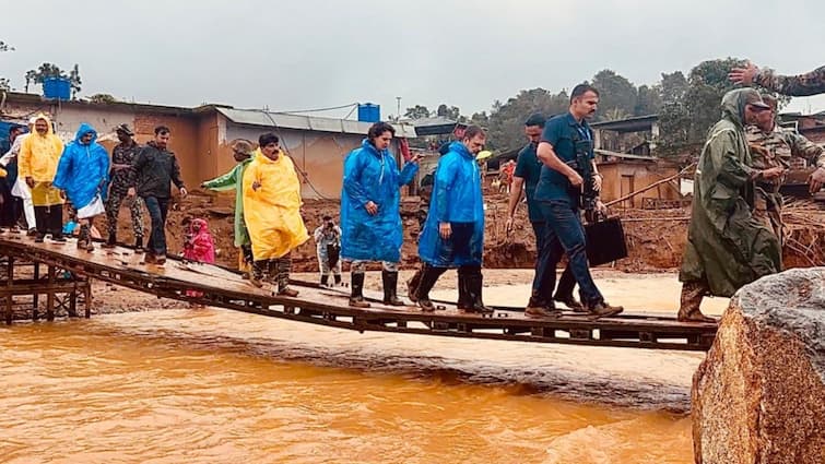 Wayanad landslide Rahul Gandhi Priyanka Visit Chooralmala Meet Injured Relief Camp Hospital video Rahul Gandhi, Priyanka Visit Landslide-Hit Chooralmala In Wayanad, Meet Injured At Relief Camp & Hospital: WATCH