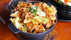 World Breastfeeding Week 2024: যত্নে খামতি নয়, শিশুর পেট ভরাতে মায়েদের কী খাওয়া উচিত