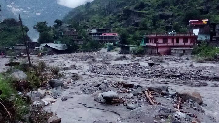 इसके अलावा हिमाचल प्रदेश सरकार ने भारतीय सेना और भारतीय वायु सेवा की भी मदद मांगी है. मुख्यमंत्री सुखविंदर सिंह सुक्खू ने केंद्रीय स्वास्थ्य मंत्री जगत प्रकाश नड्डा से भी बात की. जगत प्रकाश नड्डा ने भी हर संभव मदद का आश्वासन दिया.