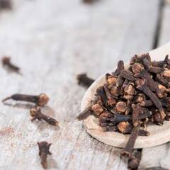 Cloves Benefit: ਰਾਤ ਨੂੰ ਖਾਧੇ ਸਿਰਫ ਦੋ ਲੋਂਗ ਬਦਲ ਸਕਦੇ ਤੁਹਾਡੀ ਪੂਰੀ ਜ਼ਿੰਦਗੀ