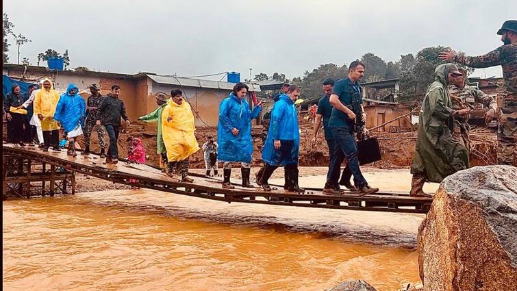 Congress leader Rahul Gandhi, Priyanka visit landslide-hit spot in Wayanad, morgue kerala Landslide:வயநாடு நிலச்சரிவு; பாதிக்கப்பட்ட மக்களை சந்தித்த ராகுல், பிரியங்கா காந்தி!