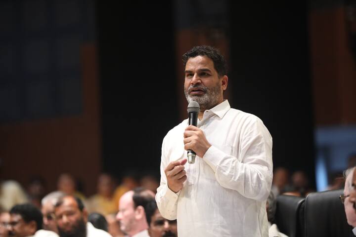 उन्होंने स्पष्ट किया है कि जन सुराज प्रशांत किशोर या किसी जाति या किसी परिवार या व्यक्ति का नहीं, बल्कि बिहार के लोगों का दल होगा जो इसे मिलकर बनाएंगे.