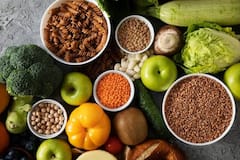 Fiber Deficiency: अगर हो रही है कब्ज की समस्या तो समझ जाइए संकेत, आपके खाने में है फाइबर की कमी